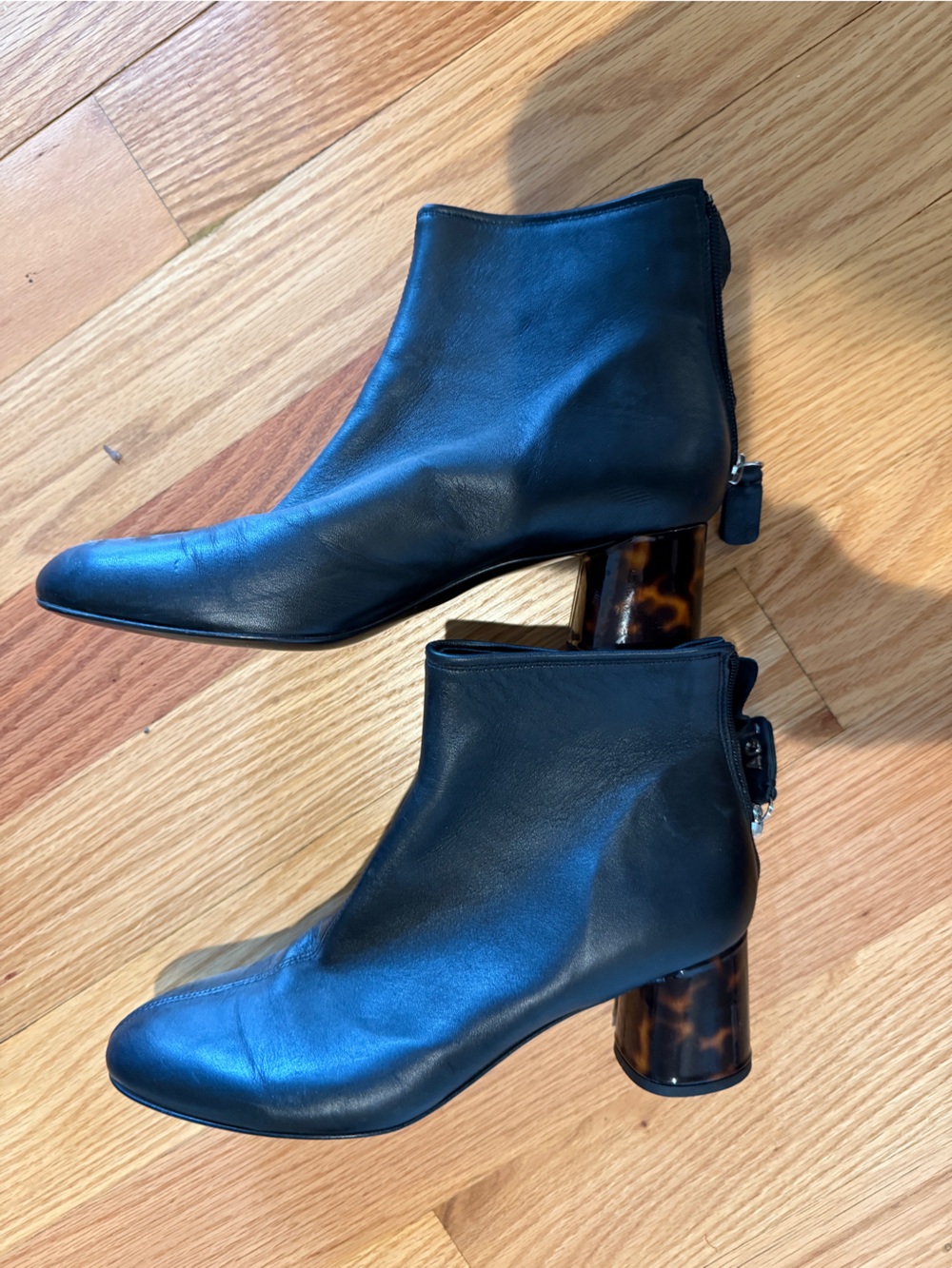 AGL Black Leather Women’s Ankle Boots - Classic Zip Heel